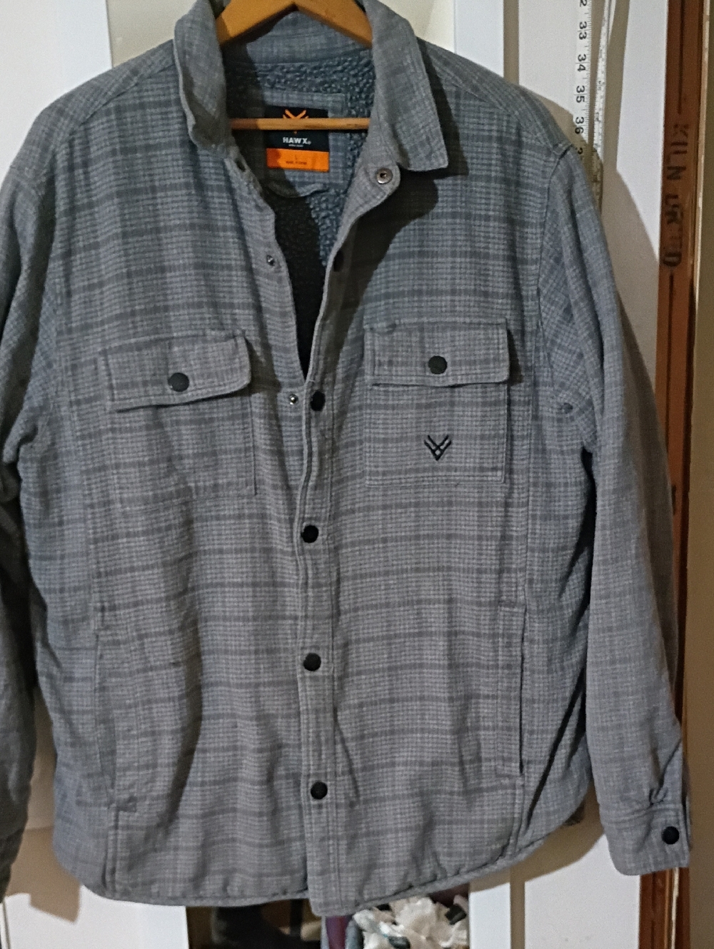 HAWK: Men's Gray Plaid Sherpa-Lined Jacket ( L )  5 pockets